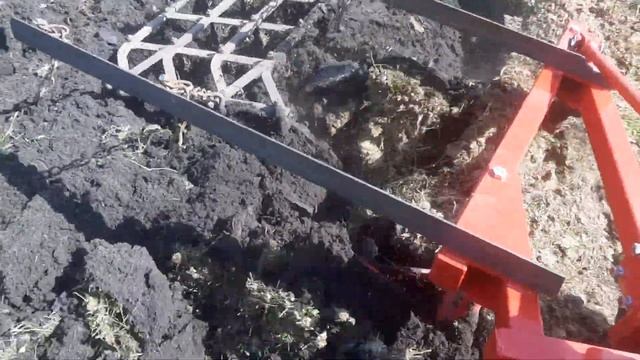 Минитрактор россель 244д пробуем плуги. смотреть онлайн