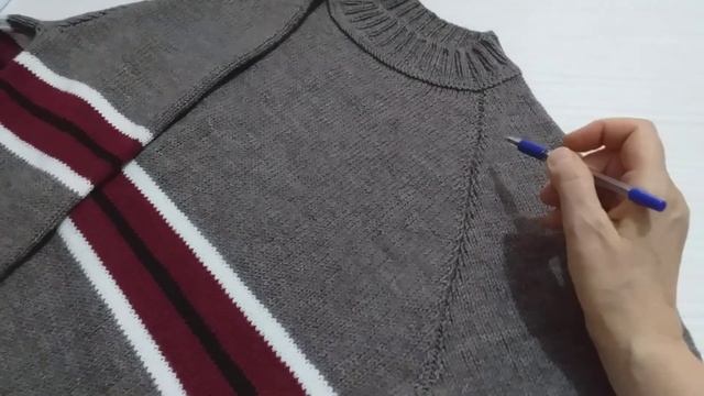 Пуловер "теплые полоски". Попетельный обзор. смотреть онлайн