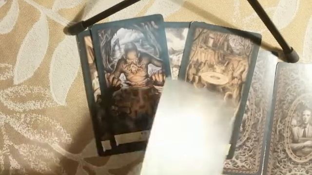 ЧТО У ЧЕЛОВЕКА ПОД МАСКОЙ? ОНЛАЙН-РАСКЛАД. тАро смотреть онлайн