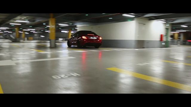 French Alps Invasion (feat. Mercedes C450 AMG DTM Team Edition) смотреть онлайн