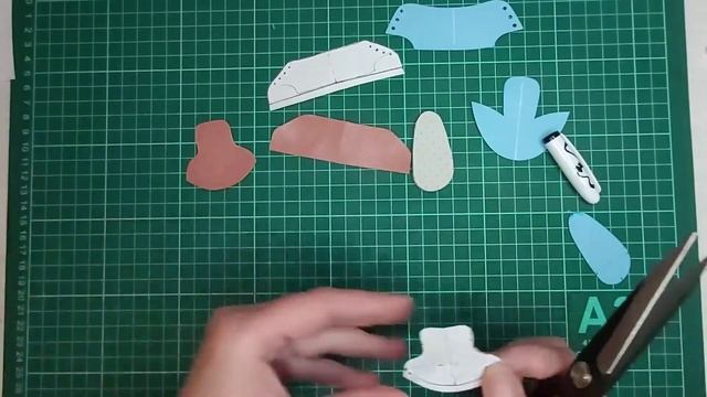 КЕДЫ для куклы с выкройкой. Sneakers for dolls with a pattern. Zapatillas para muñecas. смотреть онлайн