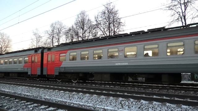 ЭД4М-0283 с приветливой бригадой сообщением Москва - Рязань-1 смотреть онлайн