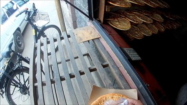 МПС Алматы. ПКСТ "Первомайский". На электробайке в Ащибулак за самсой. 26.05.2017. смотреть онлайн