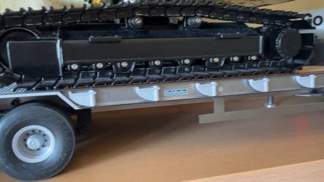 TAMIYA AROCS mit CARSON GOLDHOFER & AMEWI G101H смотреть онлайн