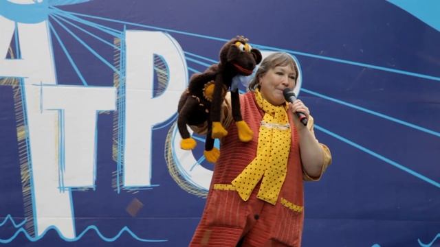 III Фестиваль уличных театров в Череповце (2017г.) смотреть онлайн