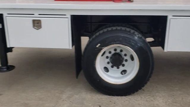 New Wilkie 72R crane mounted on a 2009 Ford F-750 смотреть онлайн