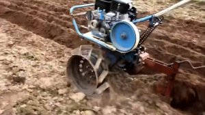 Самодельные грунтозацепы- пашем мотоблоком нева мб1