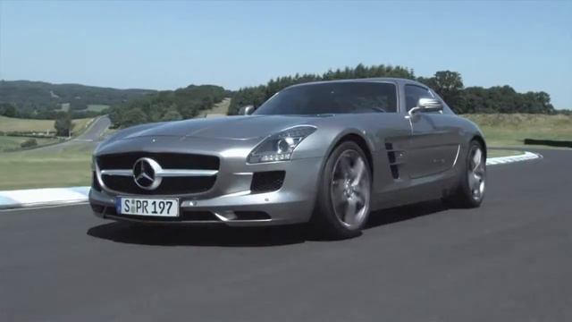 The SLS AMG Supercar - Mercedes-Benz Gullwing смотреть онлайн