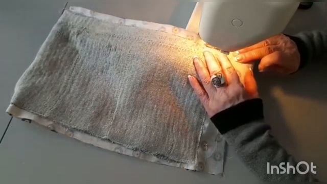 Как сшить полезную вещь для утюжки мелких деталей. Мини гладильная доска. смотреть онлайн