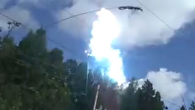 электричество замыкание ЛЭП 110кВ смотреть онлайн