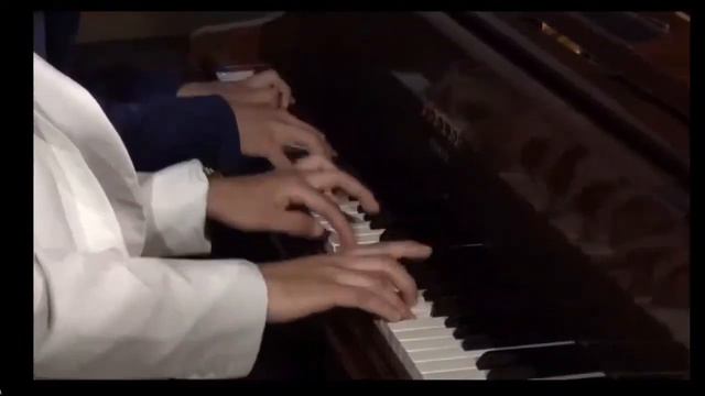 "El Cóndor pasa" a cuatro manos ft. Erick Gordillo смотреть онлайн