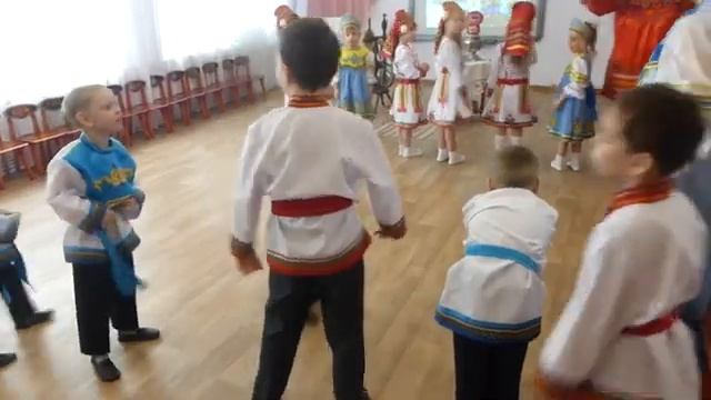 Зимний фольклорный праздник. Детский сад №114 ОАО "РЖД", 2016г. смотреть онлайн