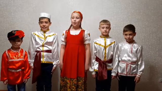 Обучающиеся МАУДО "ЦДТ" г.Пыть-Ях поздравляют всех с Днем народного единства смотреть онлайн