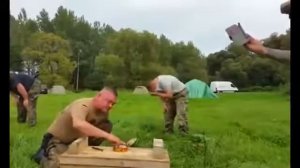 сюстреминг.