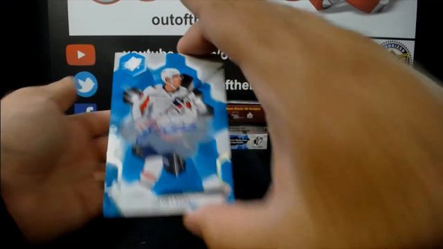 Out Of The Box Group Break #9886- 2X2X2X – 6 Box Mixer Team Buy With Metal Universe, Extended & SPX