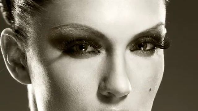 Digital Scrapbooking Photoshop Tutorials - How To Create Black And White Photographs