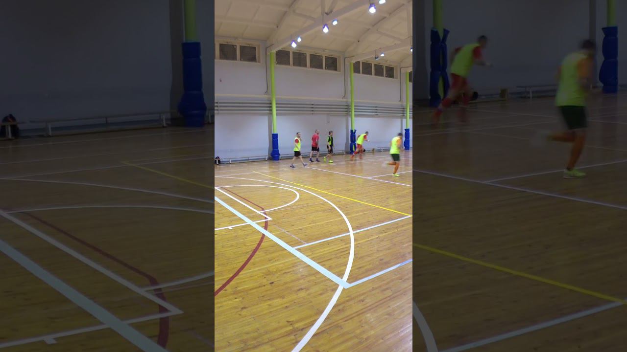 Грамотно убрал игрока. Футбол #fútbol #football #soccer #футбол