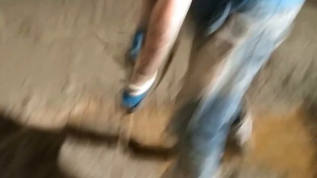 Бетонный промышленный пол с помощью бетононасоса, Минск смотреть онлайн