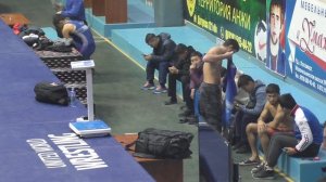 Взвешивание борцов.