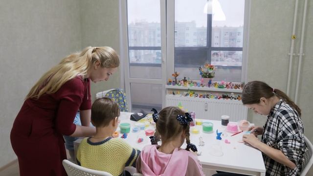 Мастер-класс для детей по лепке в ЖК «Новое Сертолово» смотреть онлайн