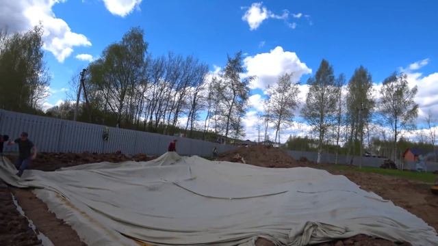 Плавательный пруд своими руками, укладываем геотекстиль для пруда. смотреть онлайн