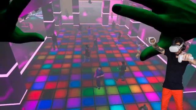 I went clubbing in VR and it was wild [Metaverse Nightclub] смотреть онлайн