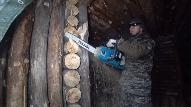 Building a dugout in the wild forest from start to finish. 6 months in 1.5 hours. смотреть онлайн