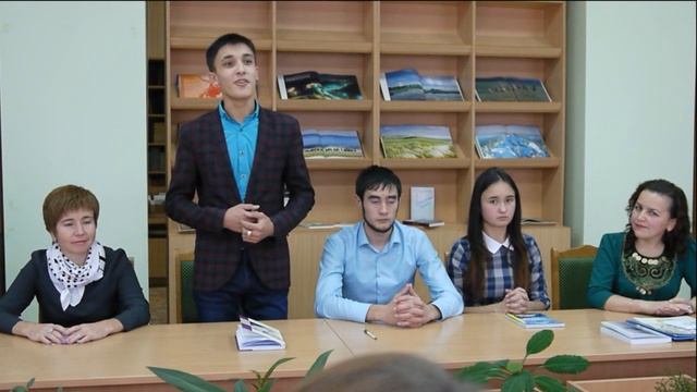 "Читаем Мустая Карима": Загит Гумеров смотреть онлайн