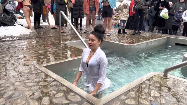 Beautiful Ladies ❤️on Orthodox Epiphany Bathing -7 °C ? 2022
