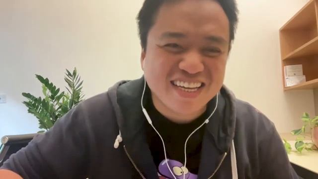 AI Engineers, Pendants, and Competition Between OpenAI and Developers with Swyx of Latent Space смотреть онлайн