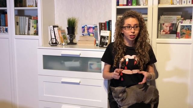 Ответы на ваши вопросы! | Про Скайп, про букву R, про книги и всё остальное | Елена Кундера смотреть онлайн