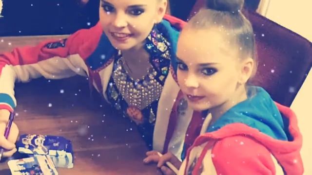 Dina & Arina /\verina смотреть онлайн