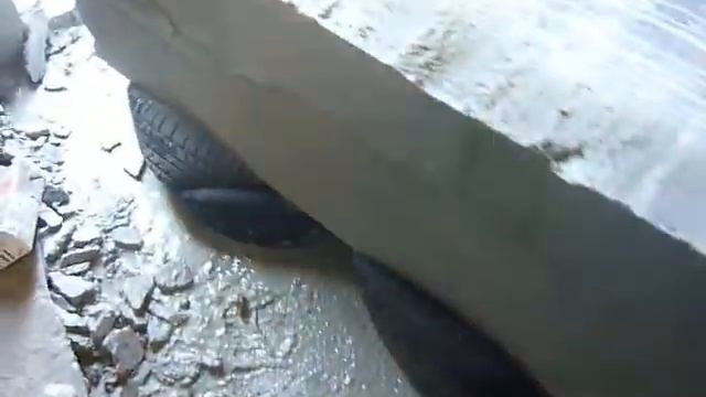 Как надо валять бетонный блок толщиной 50см. смотреть онлайн