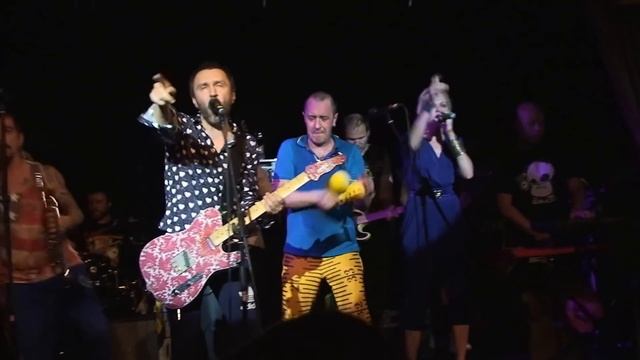 ЛенинграD (Alisa Vox) - Цунами - 5.9.2013 смотреть онлайн