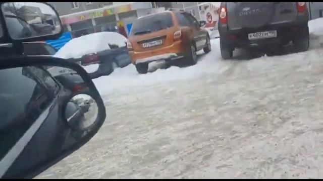 Парковка задним ходом под 90 градусов. Подготовка к экзамену ГИБДД на маршруте Юго-Запада смотреть онлайн