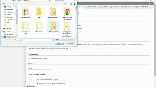PHPMYSLQL | Importing of Large SQL files to database смотреть онлайн