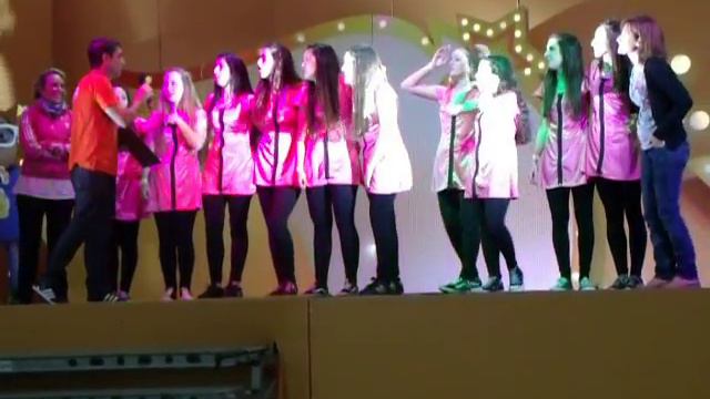 El baila fanta 2013 ( colegio San Luis ) смотреть онлайн