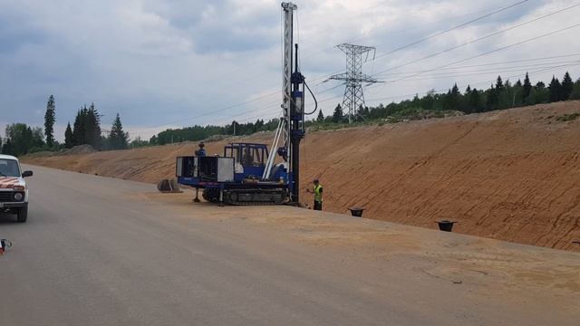 Забивка металлических труб диаметром 273 смотреть онлайн