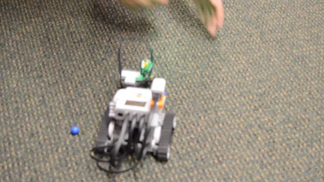 Bright Learning Robotics - Shooterbot v3.0 (Lego Mindstorms) смотреть онлайн