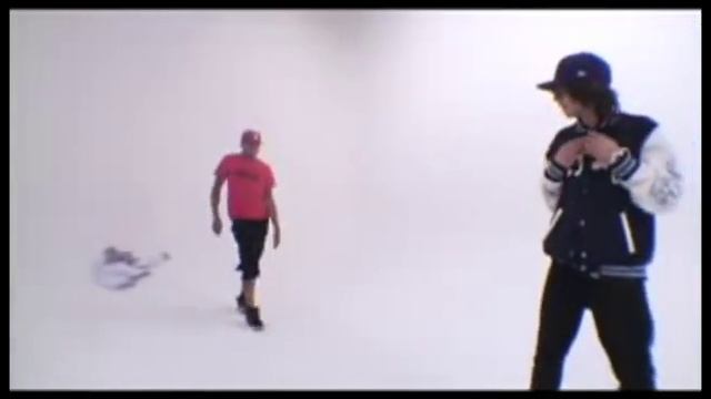 MUST SEE!!! Chris Brown & Adam Sevani Freestyle смотреть онлайн