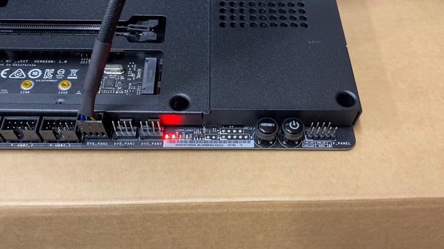 New NZXT N7 B550 and Ryzen 9 5900X No Display Signal Need Help! смотреть онлайн