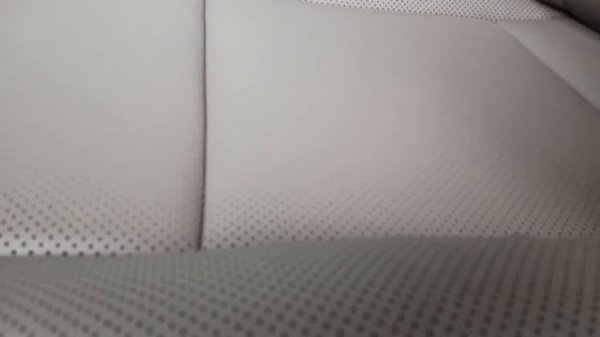 Мерседес V class extra long цвет бриллиантово-серебристый, металлик