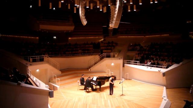 Mozart Rondo with piccolo🪈 Yunhwa Song @ Berlin philharmonic hall 송연화 смотреть онлайн