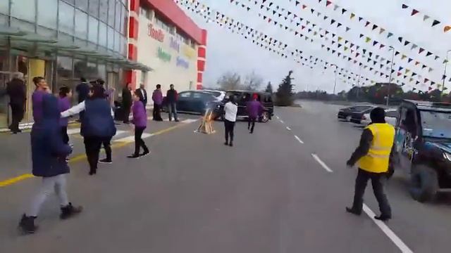 Это хоровод какой-то смотреть онлайн