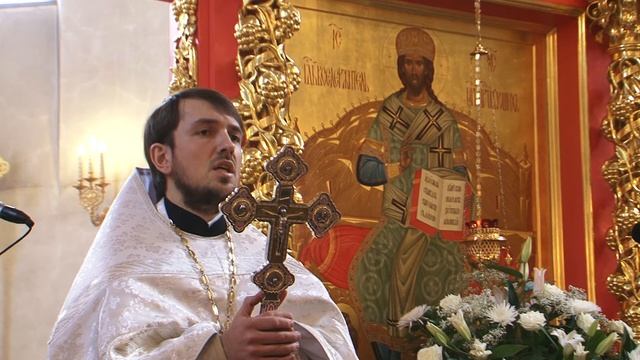 У Православных наступила Великая Суббота смотреть онлайн