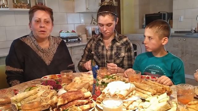 У Паши на именинах смотреть онлайн