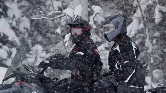 Утилитарные снегоходы Polaris 2022 смотреть онлайн