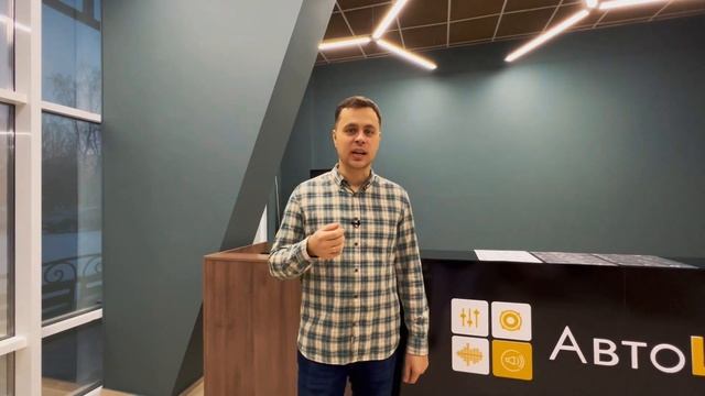 ТАК ВОТ ЗАЧЕМ НУЖНО ШУМИТЬ КАПОТ! / Химчистка сидений / Тонировка передних стекол / Будни АвтоШум # смотреть онлайн