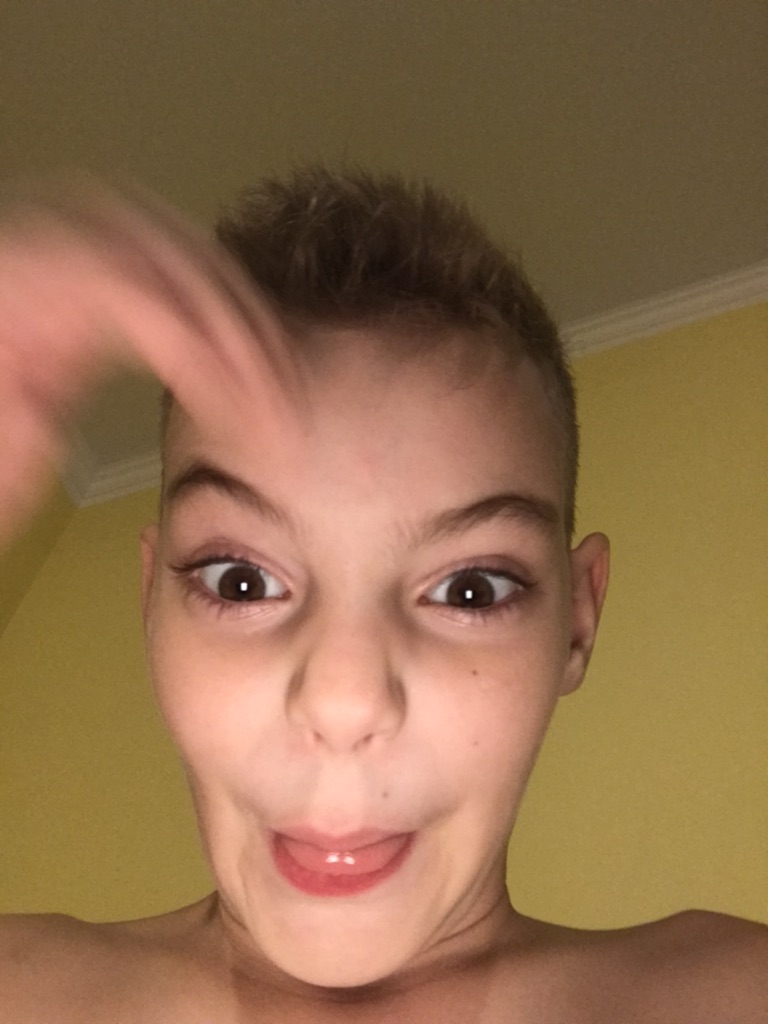 Бла бла бла  Xihdbxbb