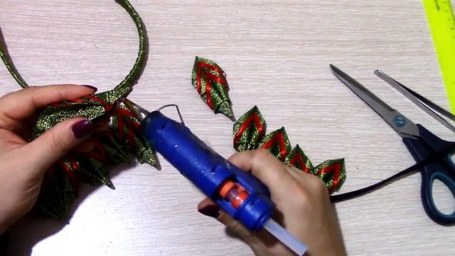 Новогодняя корона - кокошник. Канзаши @KonfettiMK смотреть онлайн